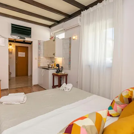 Apartment Klaric *