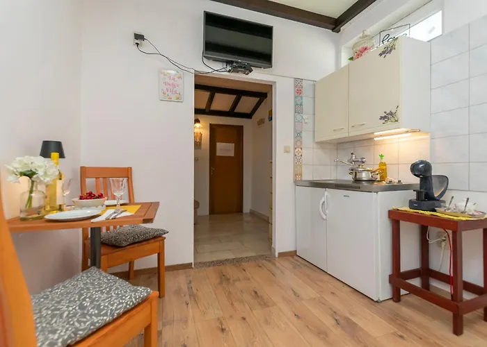 Apartments Cash And Dash Lejlighed Krilo